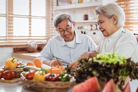 How to motivate senior patients to improve their eating habits